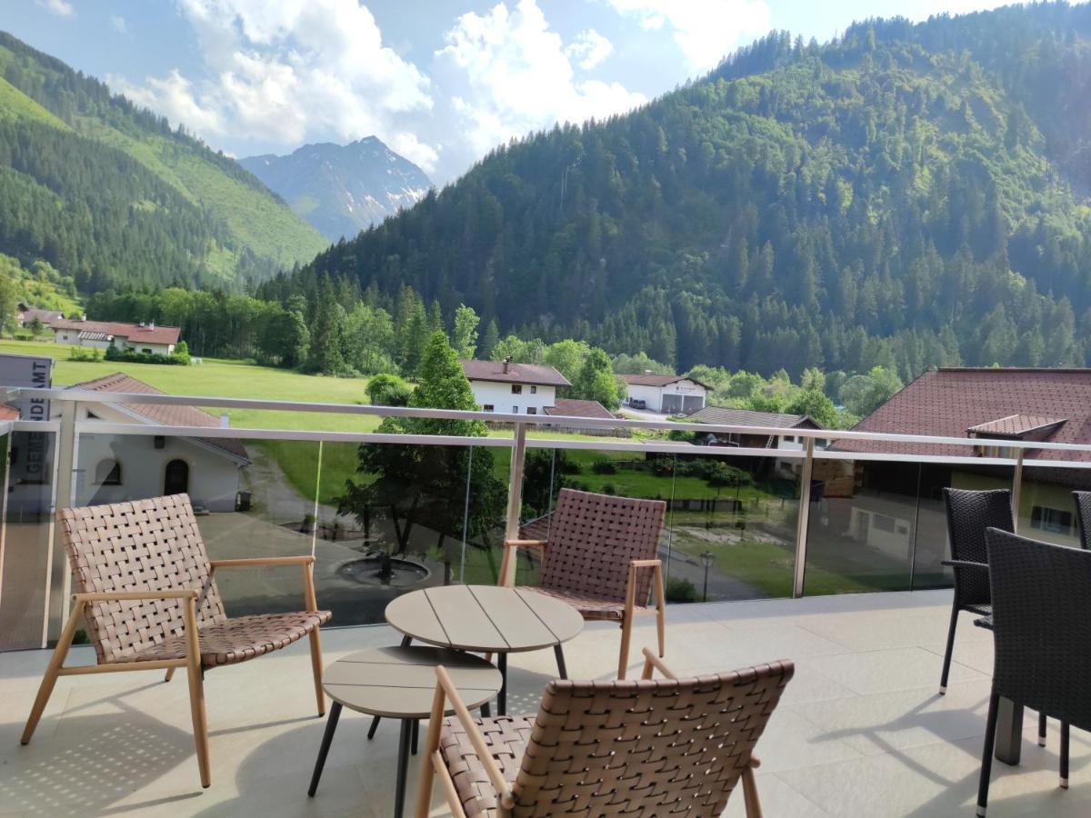 Appartement Pension Strolz บีเคลบาค ภายนอก รูปภาพ