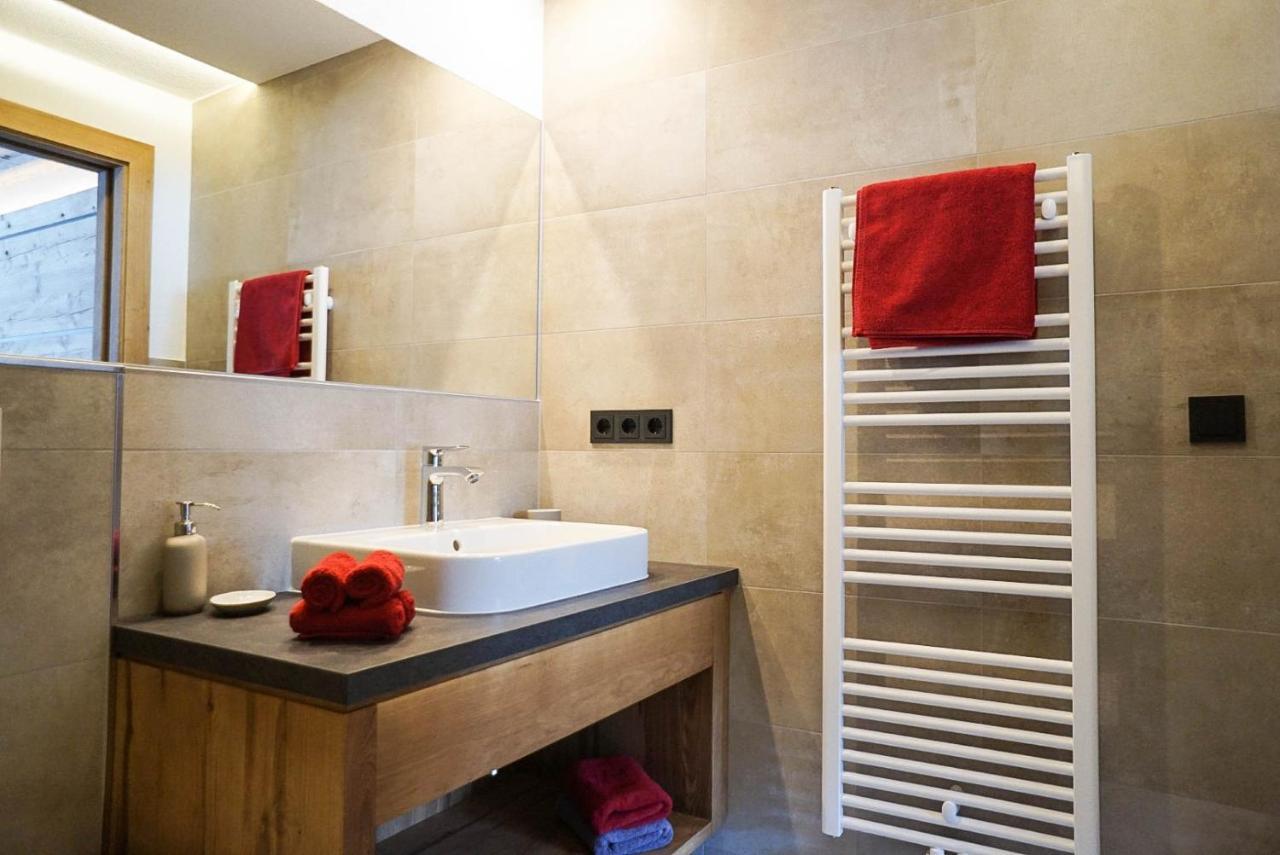 Appartement Pension Strolz บีเคลบาค ภายนอก รูปภาพ